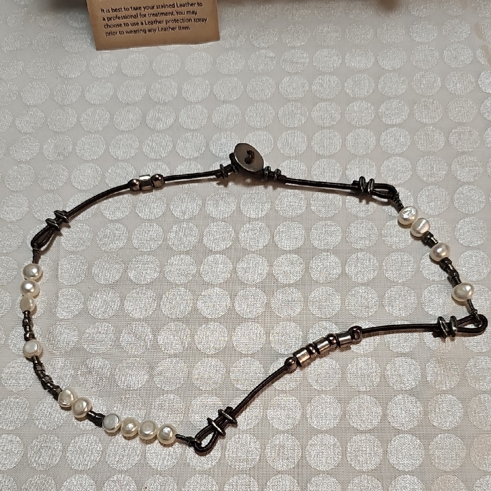 Silpada Pearl and Silver Necklace - Picture 6 of 8